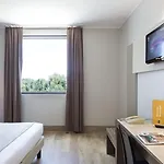 B&B Hotel Padova 3* פאדובה