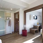 B&B Hotel Padova Szálloda 3*