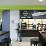 מלון B&B Hotel Padova 3*