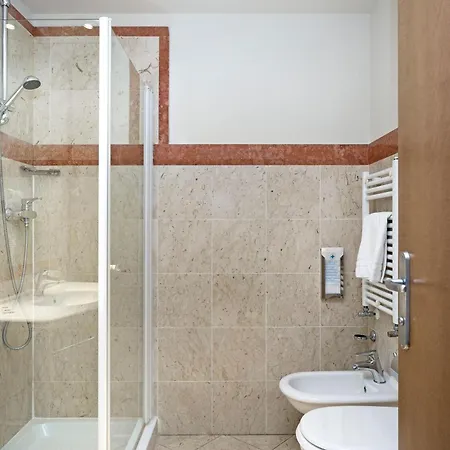 Hotel B&B Hotel Padova 3*