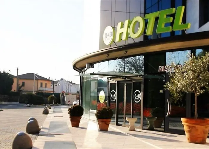 Hotel B&B Hotel Padova 3*